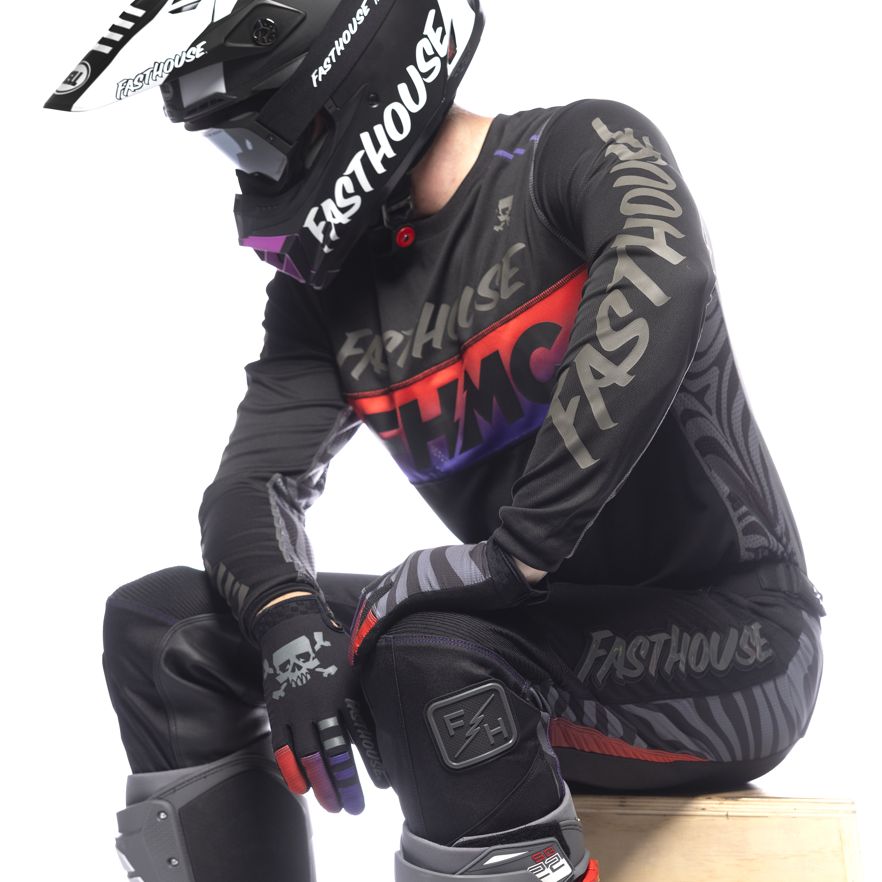 Grindhouse Nova Kit- Black-Black_2